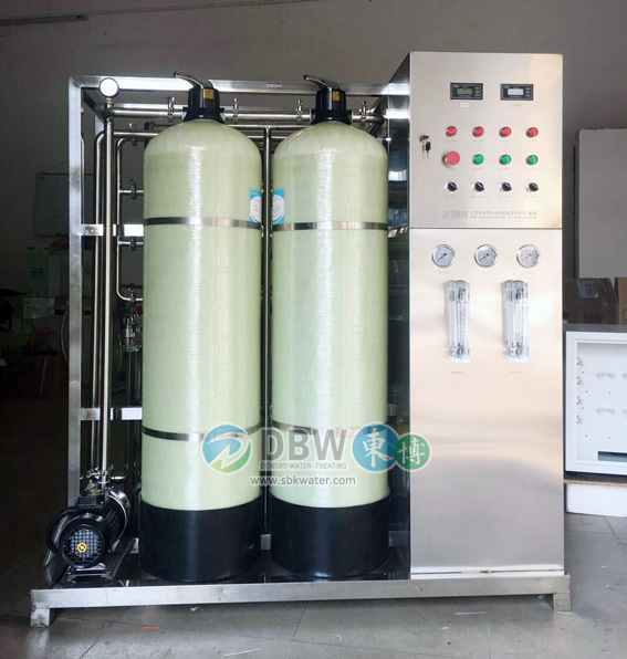 應(yīng)該選國(guó)產(chǎn)超純水設(shè)備還是國(guó)外超純水設(shè)備？