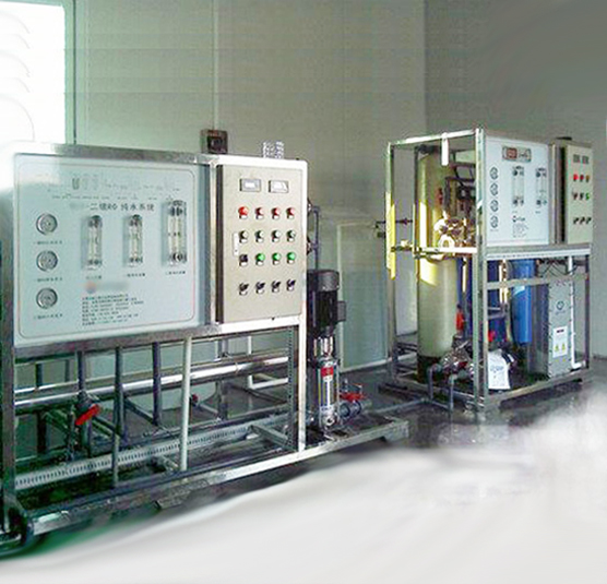 醫(yī)用純水設(shè)備，中央集中制水供水設(shè)備